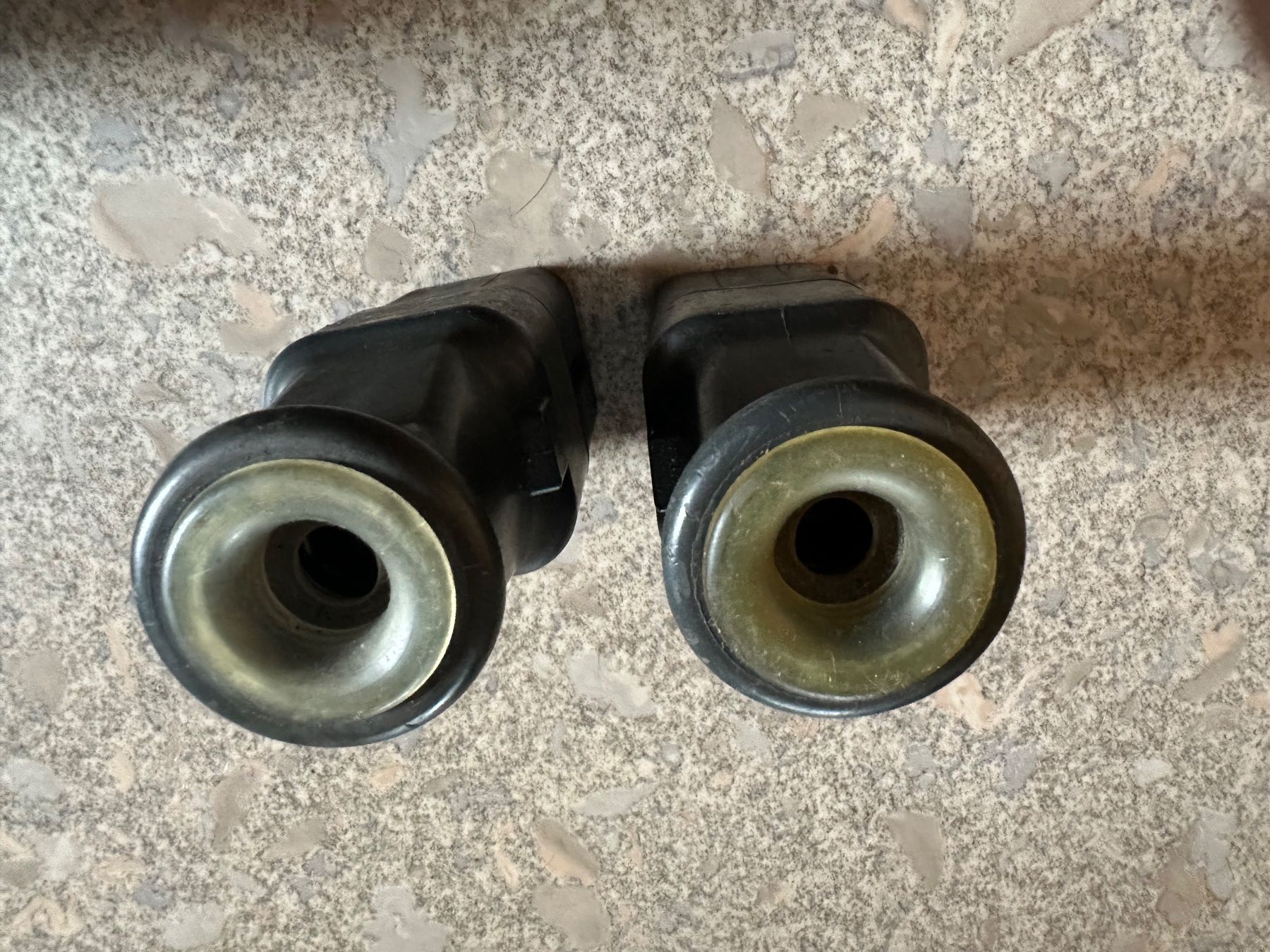 Spine: Stecker J15 5 polig  2.Stück – Usato da Huttwil venduto da Bolpa 5
