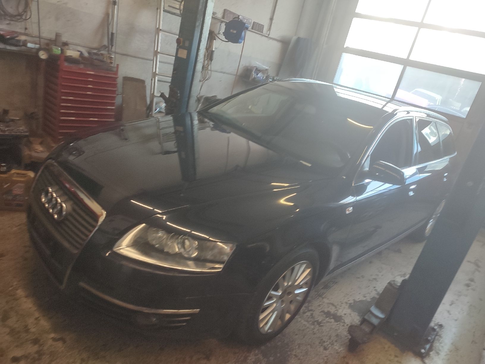 Audi Automobili: Audi A6 4F 2.4 V6 Benzin – Usato da Waltenschwil venduto da Bodensee84 1