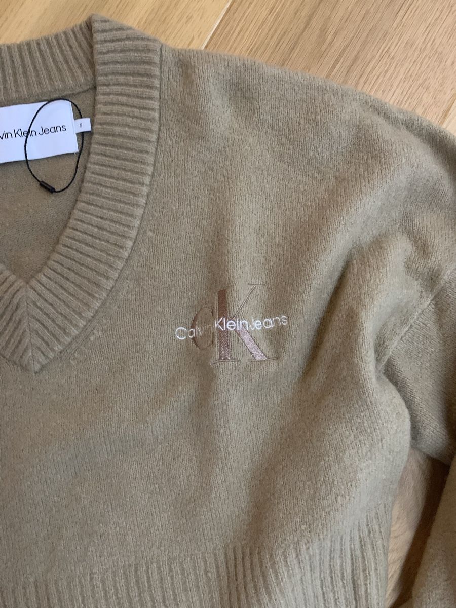 Maglioni & Felpe: Calvin Klein Jeans Pullover, Beige, Grösse S - Neuwertig – Nuovo (secondo la descrizione) da Gossau SG venduto da Nana2308 1