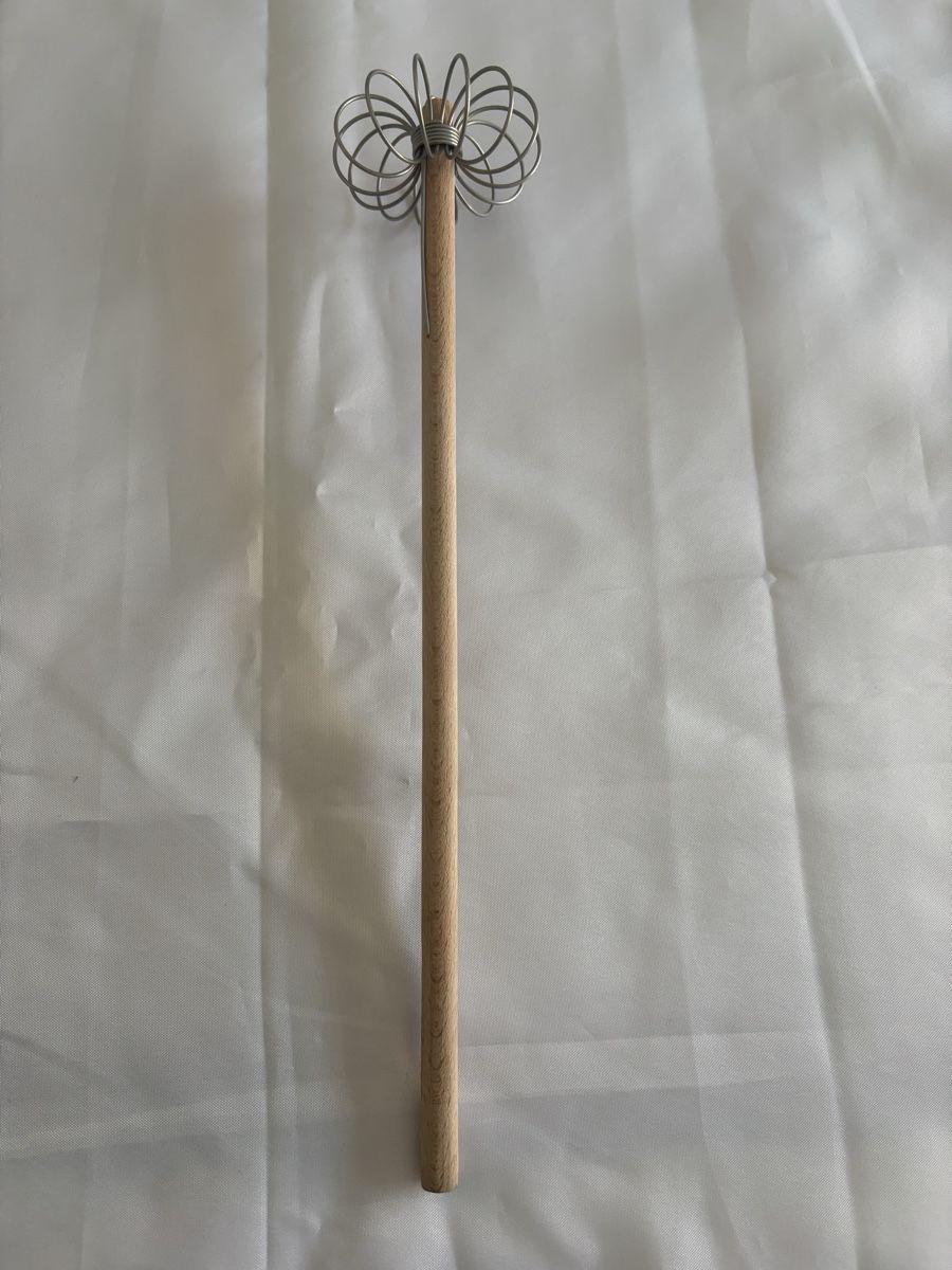 Appareils de cuisine: Schneebesen Holzgriff Metallringe – Neuf (Voir description) à Thürnen par Lilie37 1