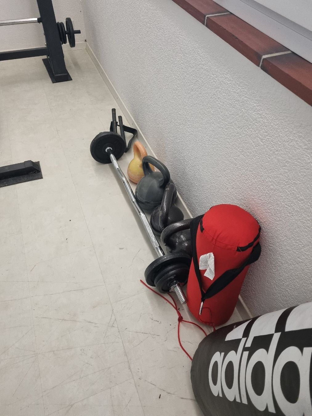 Hanteln & Gewichte: Home Gym – Gebraucht aus freidorf von MX105 3