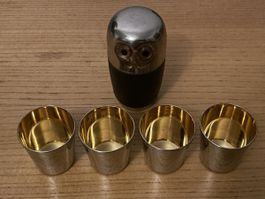 Eulen Schnapsbecher-set aus den 60er Jahren 