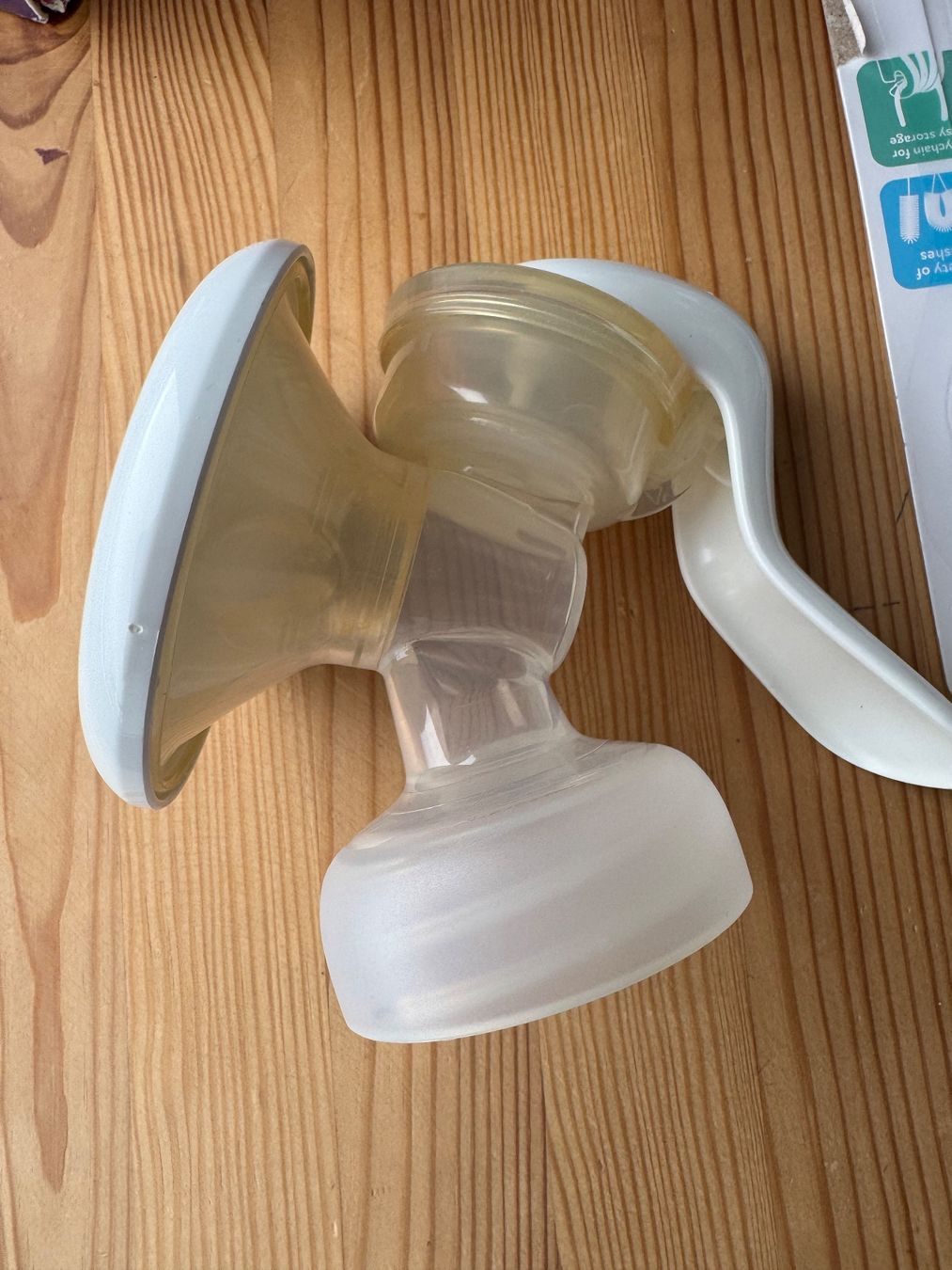 Philips Accessori per l’allattamento: Phillips Avent Elektrische Milchpumpe – Usato da Zug venduto da sil_j6rl 1