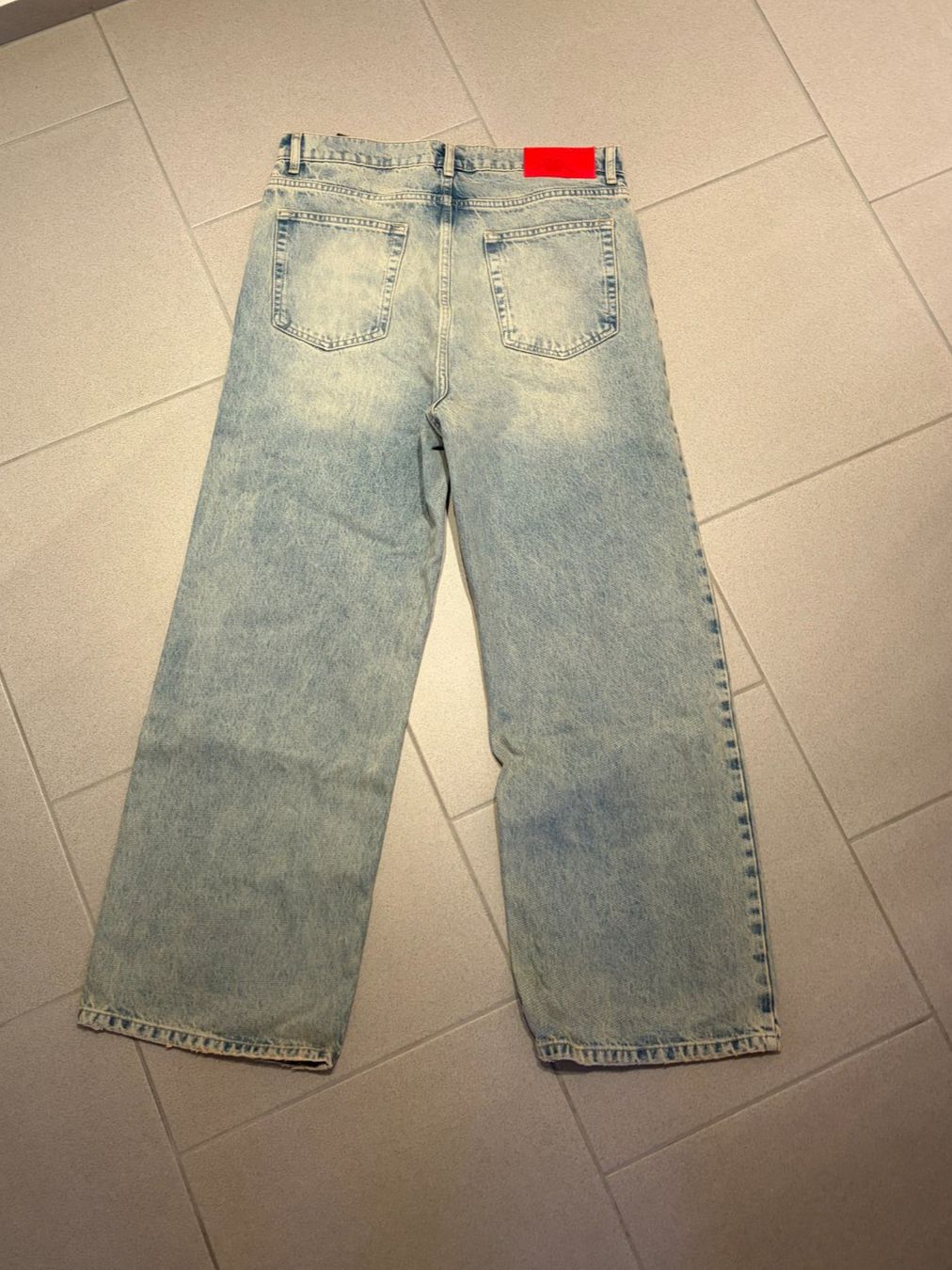 Jeans: Peso Pintuck Jeans, Size 32 – Usato da Lyss venduto da yan_w78f 1