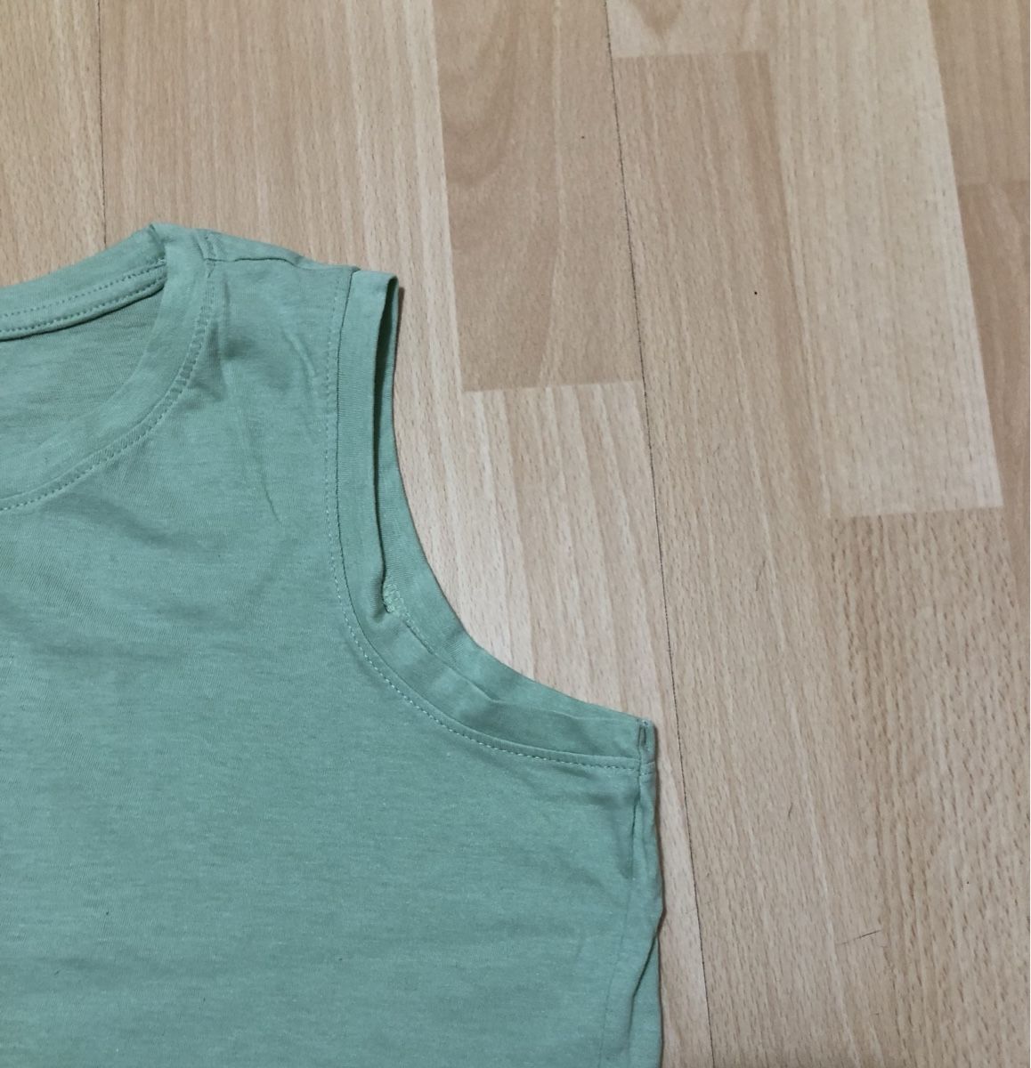 T-shirt: Chicorée Shirt Gr.M – Usato da Chur venduto da vicky7 2