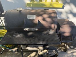 Smoker und Grill