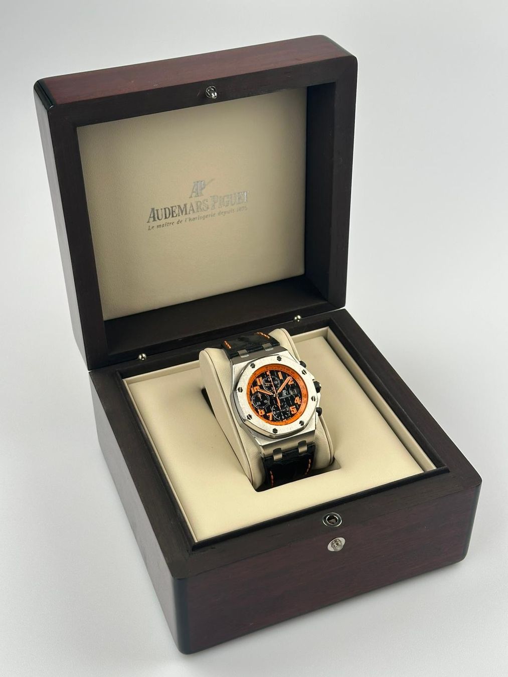 Audemars Piguet Orologi: Audemars Piguet Royal Oak Offshore "Volcano" Ref. 26170ST – Usato da St. Gallen venduto da TrokulWatches 7
