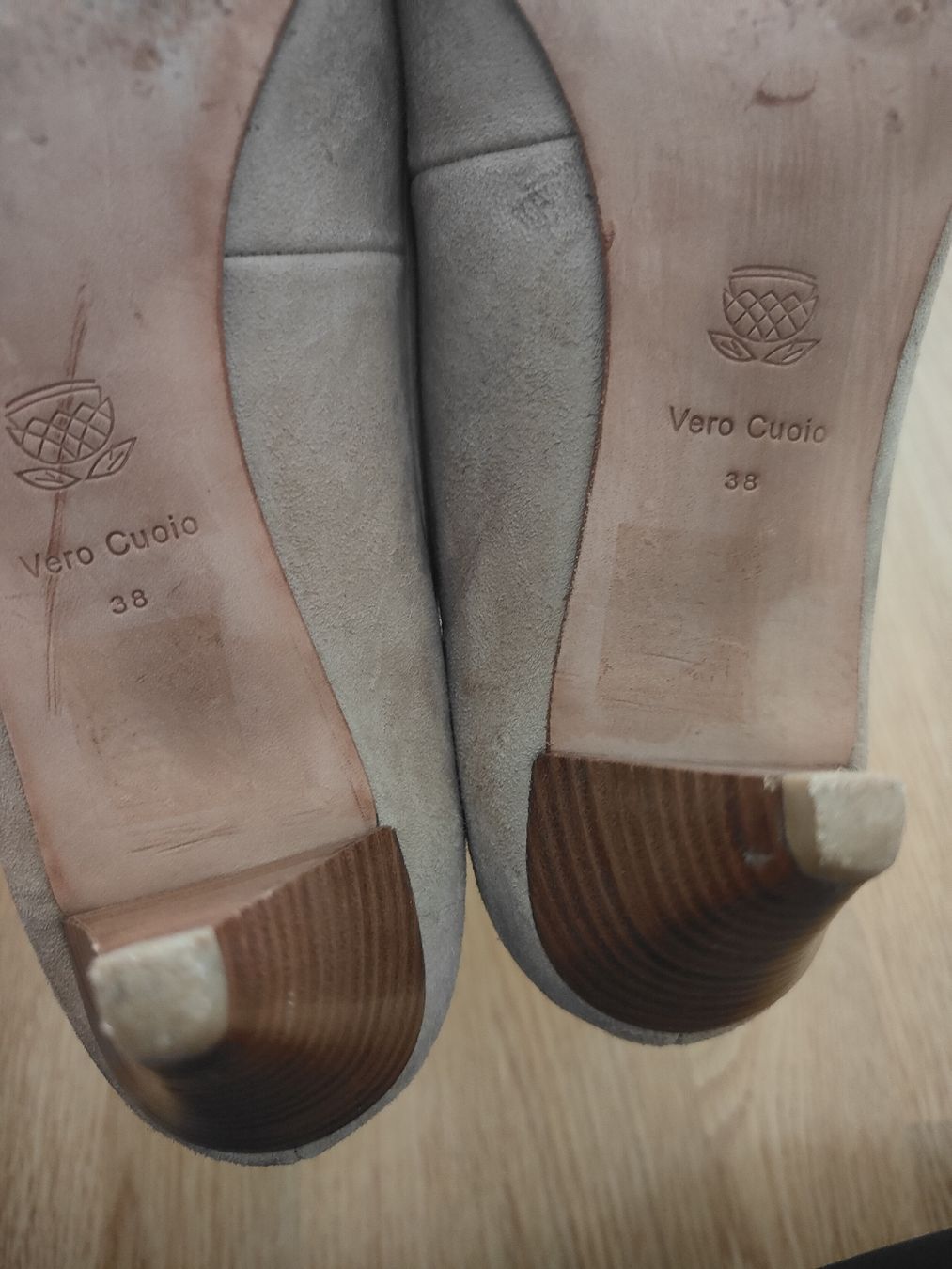 Scarpe da donna: Chaussures escarpins bout ouvert taille 38 – Usato da Biel/Bienne venduto da Edi5Roli3 1