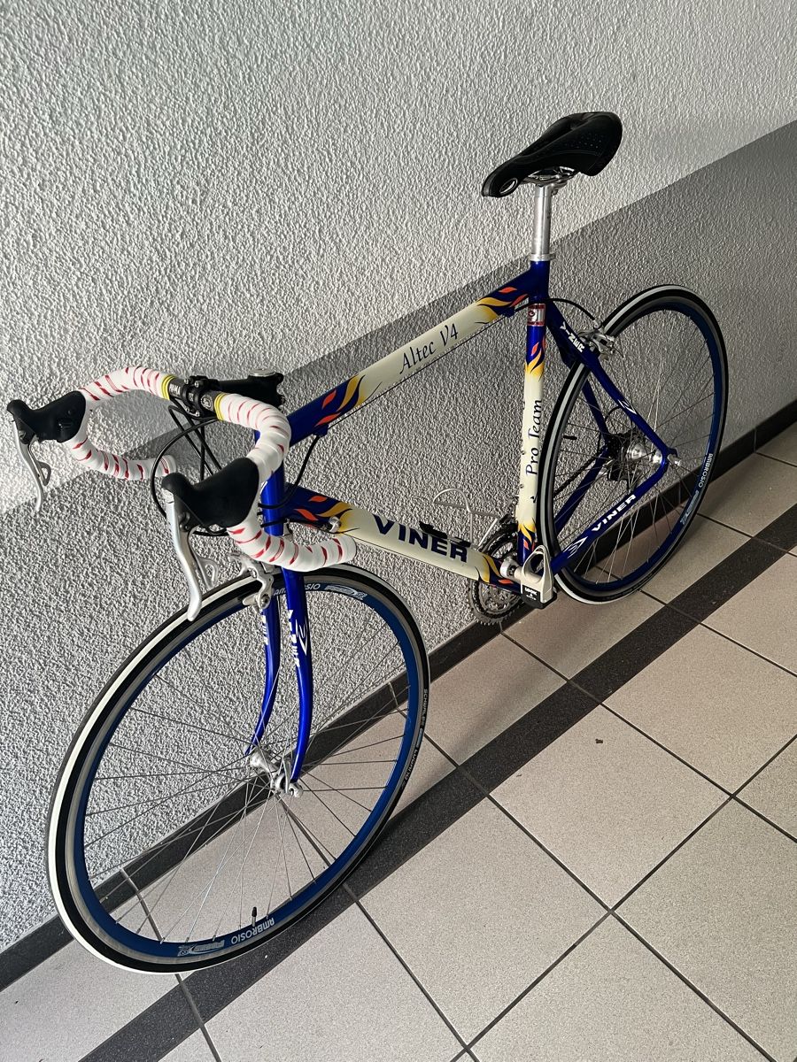 Velos: Viner Altec V4 Rennrad Campagnolo – Gebraucht aus Kleindöttingen von NextOne 8