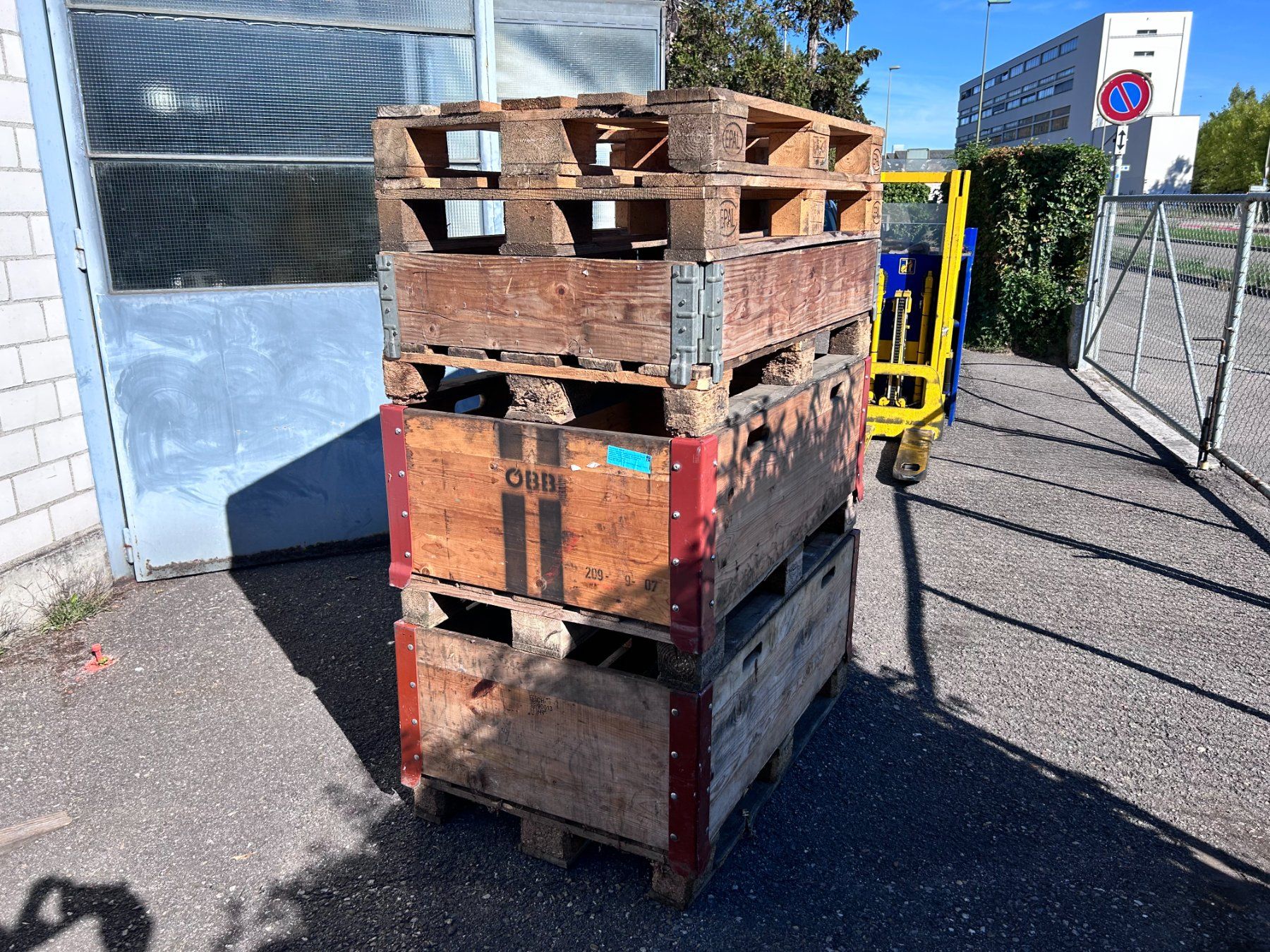 Pallets: Paletten + Rahmen – Usato da Münchenstein venduto da fransch 4