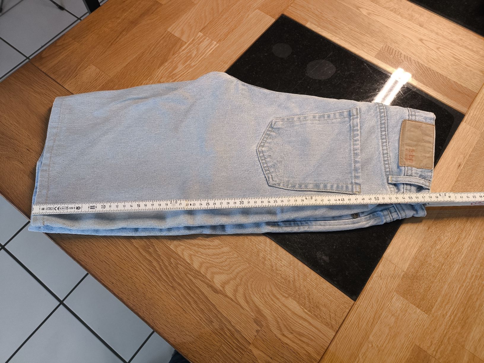 Jeans: Kurze Hose Gr.27 – Usato da Burgdorf venduto da Ropajesi 4