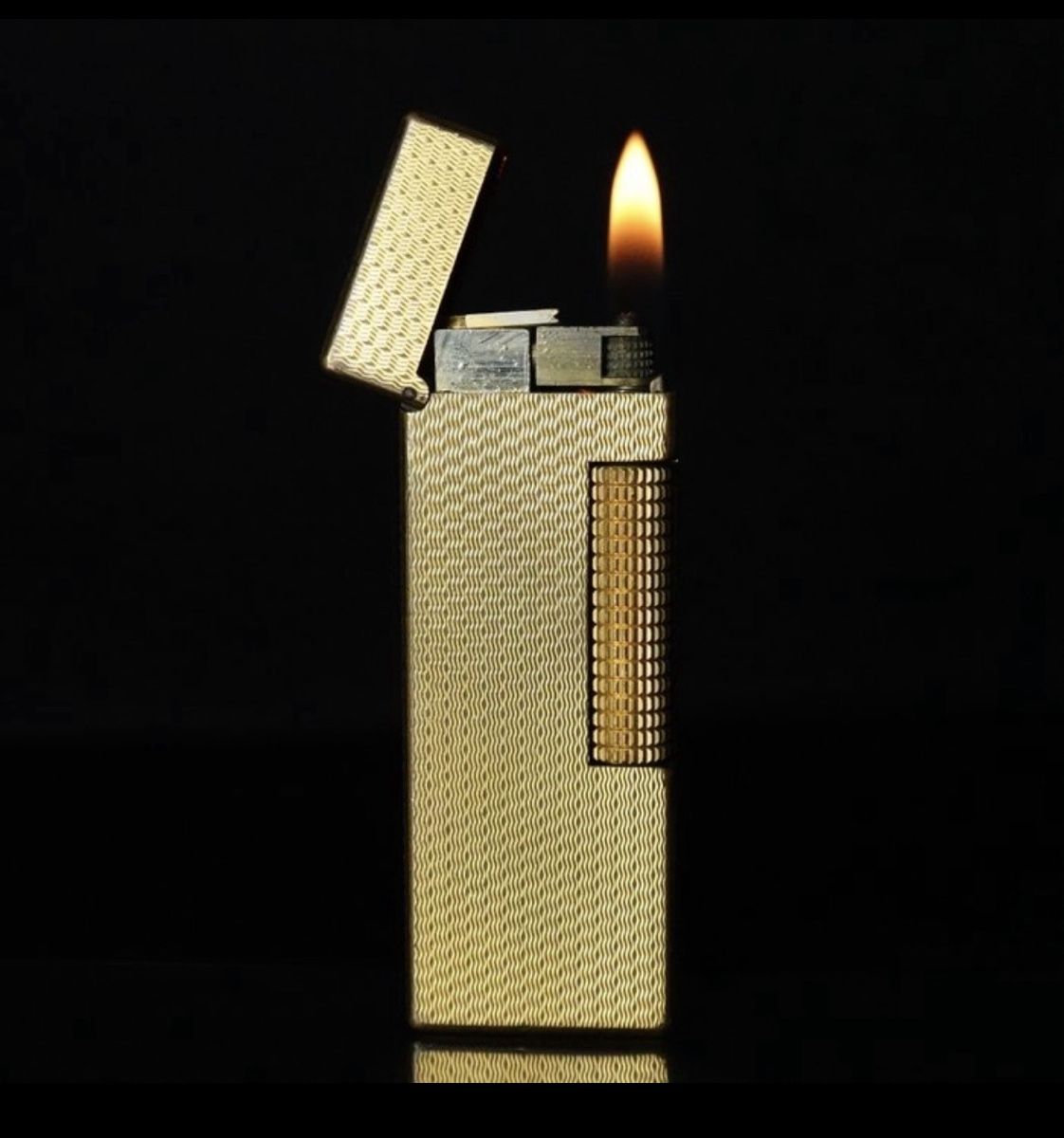 Dunhill Accendini: Dunhill Feuerzeug | Rollagas – Usato da Binningen venduto da Vidb373