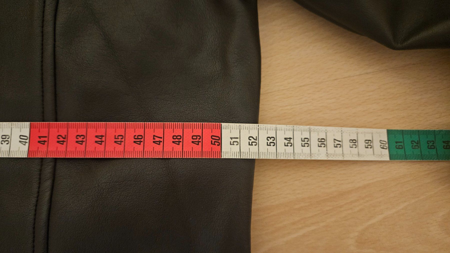 Giacche: Jacke Damen, Lederoptik schwarz, Grösse M – Usato da Jona venduto da ASMARADO 4