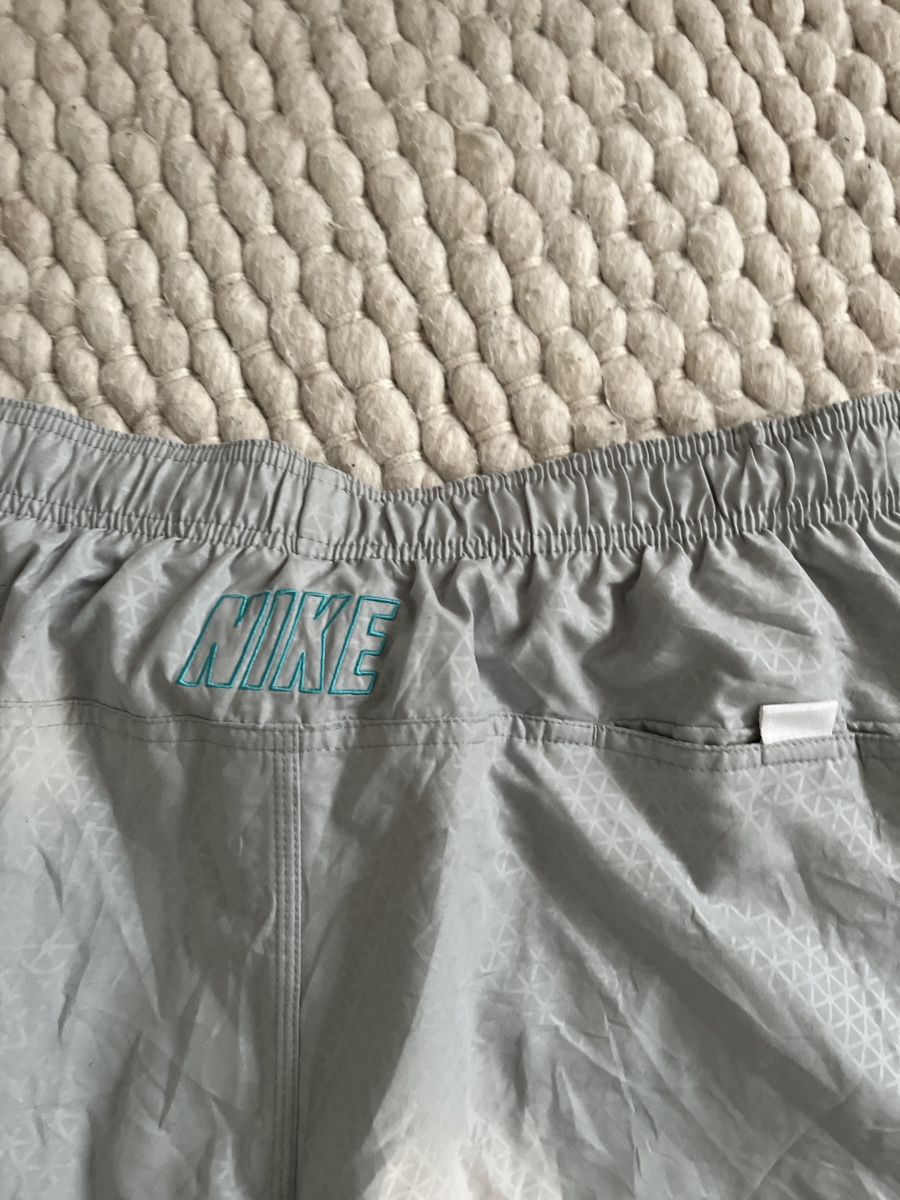 Nike Pantaloni: Nike Badehose Grau/Türkis, Grösse XL – Nuovo (secondo la descrizione) da Burgdorf venduto da Rico340 2