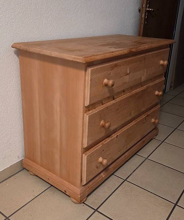 Commodes: Holzkommode – D'occasion à Gretzenbach par fab_rdq5