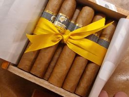 ORIGINAL Cohiba Zigarren Robusto Kiste, 25 Stück
