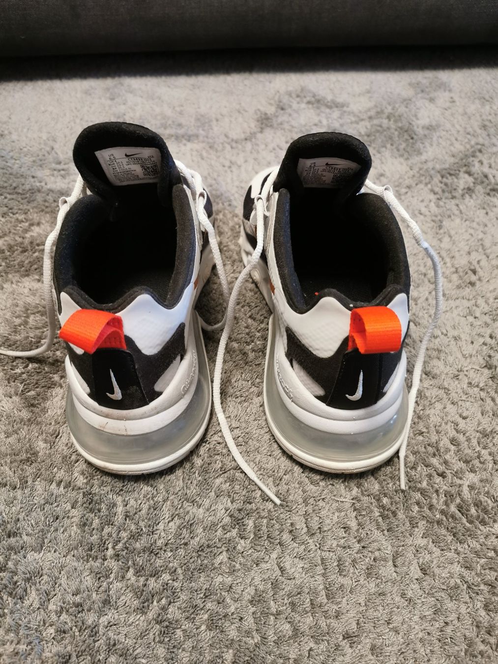 Nike Scarpe da donna: Nike Air 270 React Grösse 37.5 – Usato da Gunzgen venduto da 0Aurin0 2