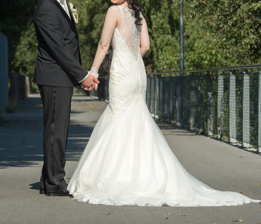 Vestiti: Hochzeitskleid Meerjungfrau – Usato da Visp venduto da mel_x697 1