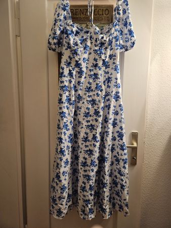 Geblumtes Sommerkleid