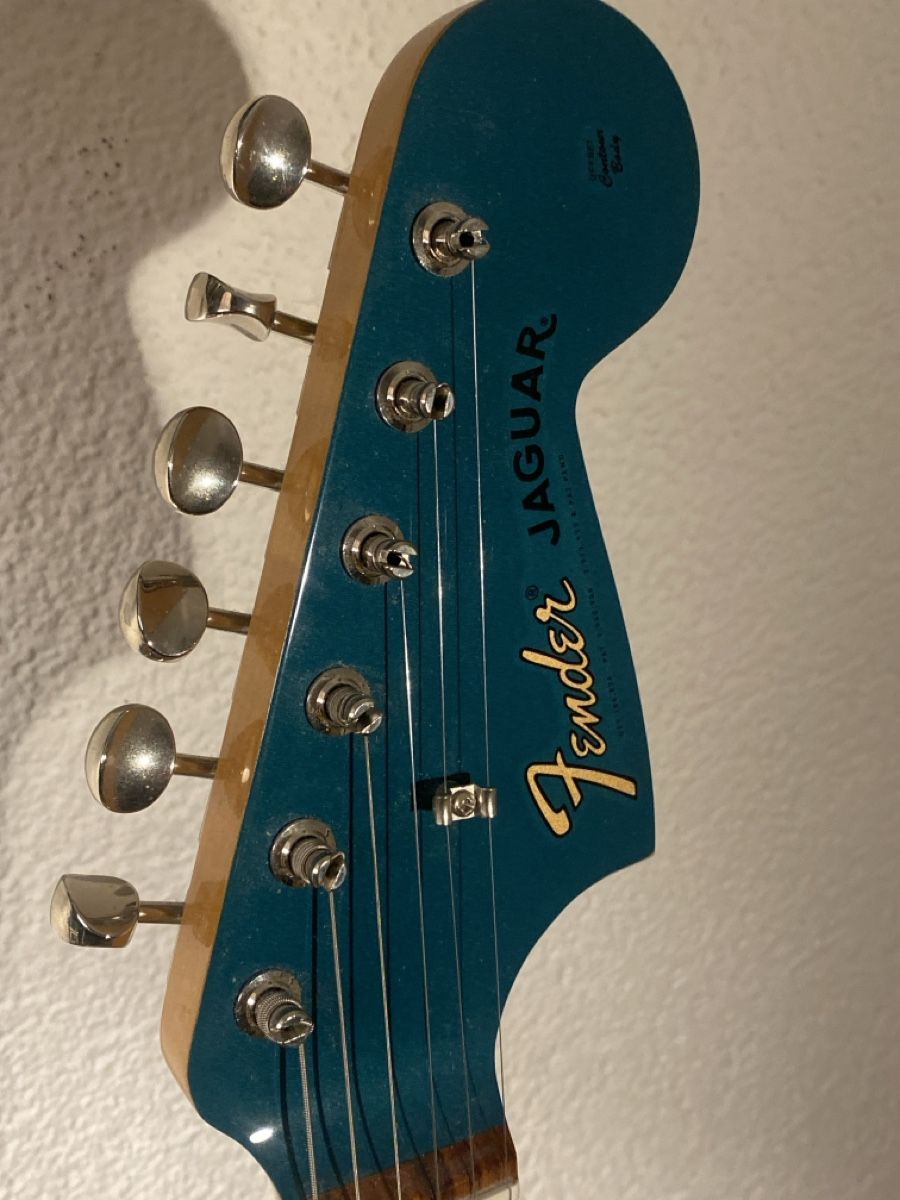 Strumenti musicali: fender vintera jaguar – Usato da bern venduto da Bdim9 1