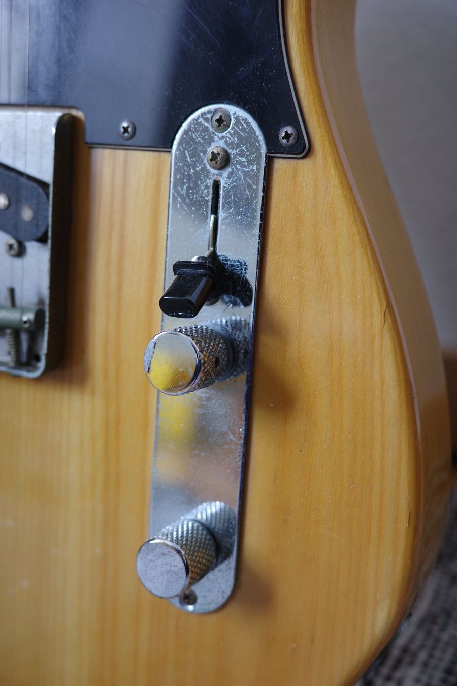 Fender Strumenti musicali: Fender Telecaster Japan 72' ( - de 3,2kg!) – Usato da Vevey venduto da RolfHot 7