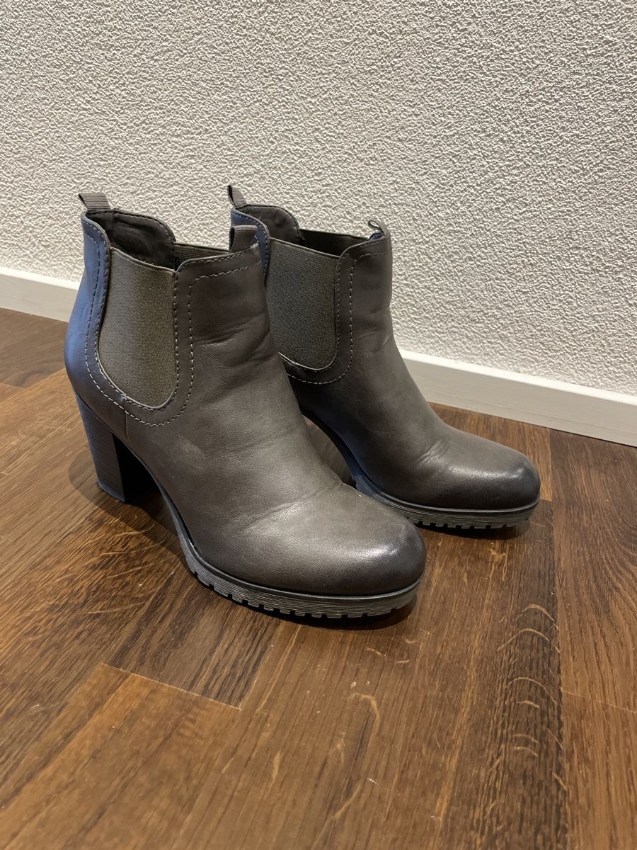 Graceland Scarpe da donna: Graue Stiefeletten von Graceland – Usato da Schmitten FR venduto da Monei19 2