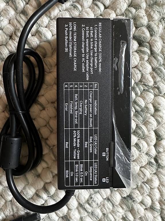 Giant Ladegeräte: Giant Liv Ladegerät Smart Charger 6A – Gebraucht aus Buchrain von pat4s 4