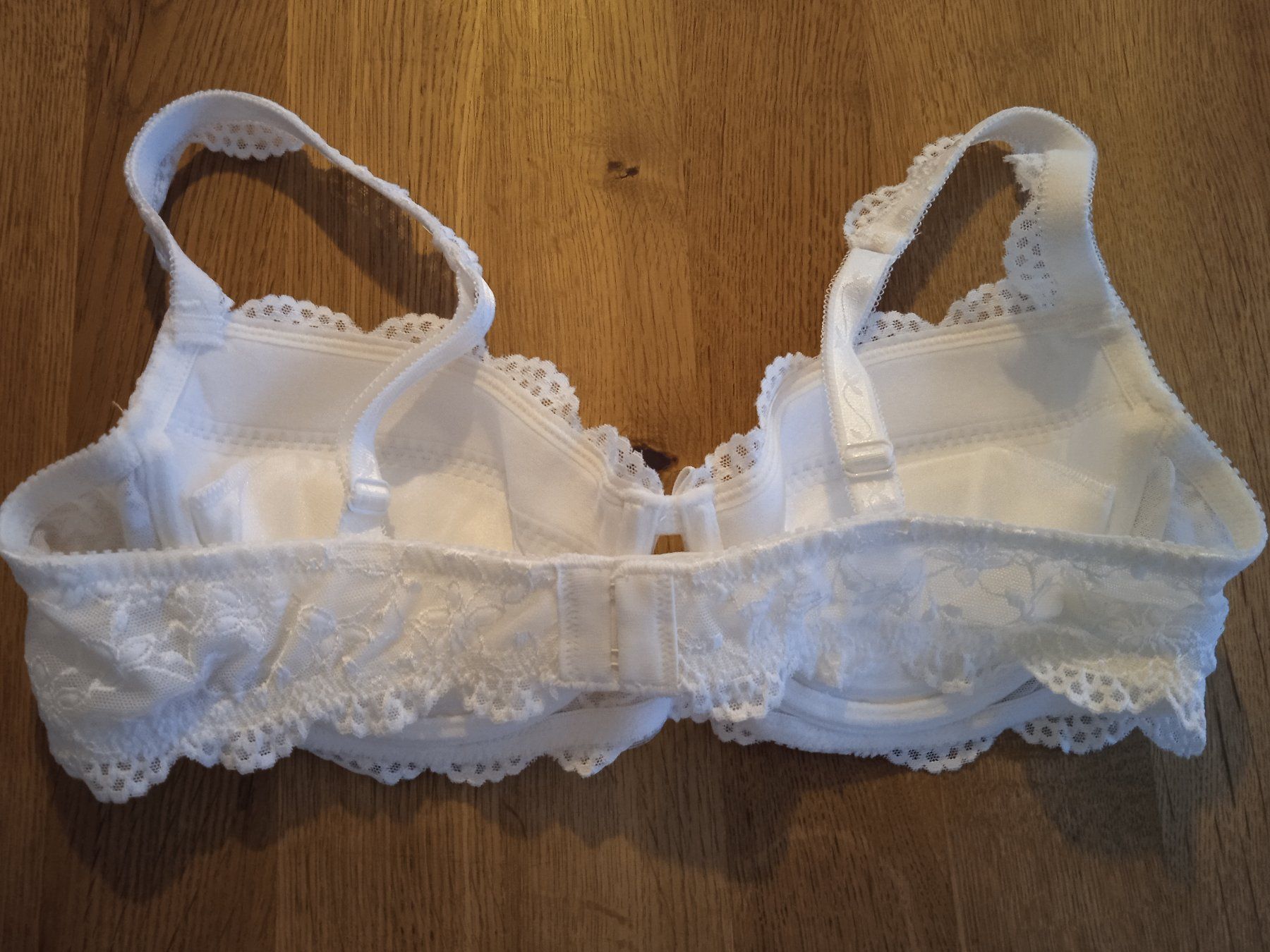 Sonstige Unterwäsche: Push up BH Gr.75A in weiss – Neu (gemäss Beschreibung) aus Rothrist von MaSa82 2