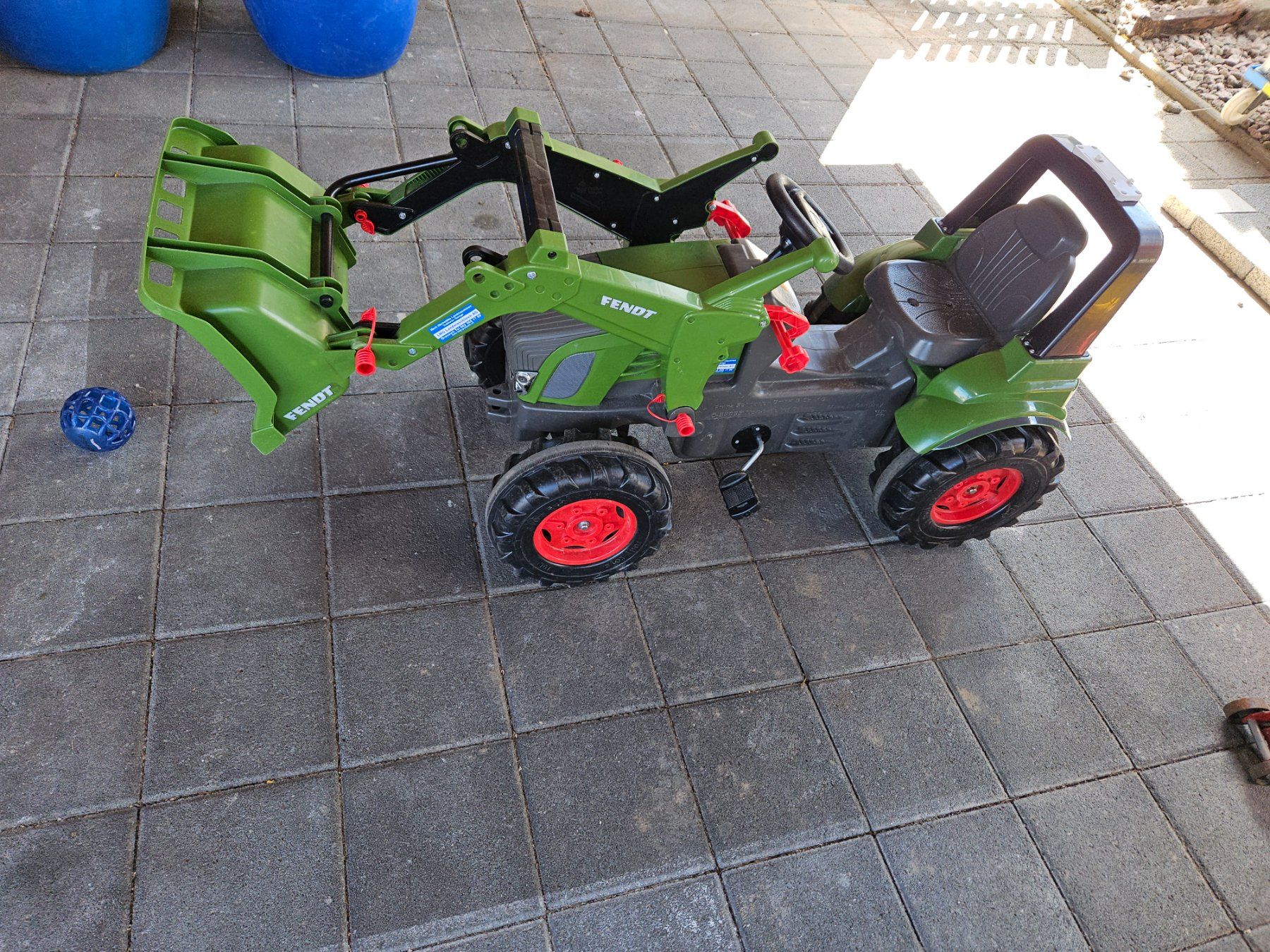 Fendt Veicoli per bambini: Kindertrett Traktor Fendt – Usato da Recherswil venduto da hubelmatt 1