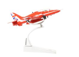 Corgi AA36012 Corgi 60th - BAE Hawk Red Arrows jet 1:72