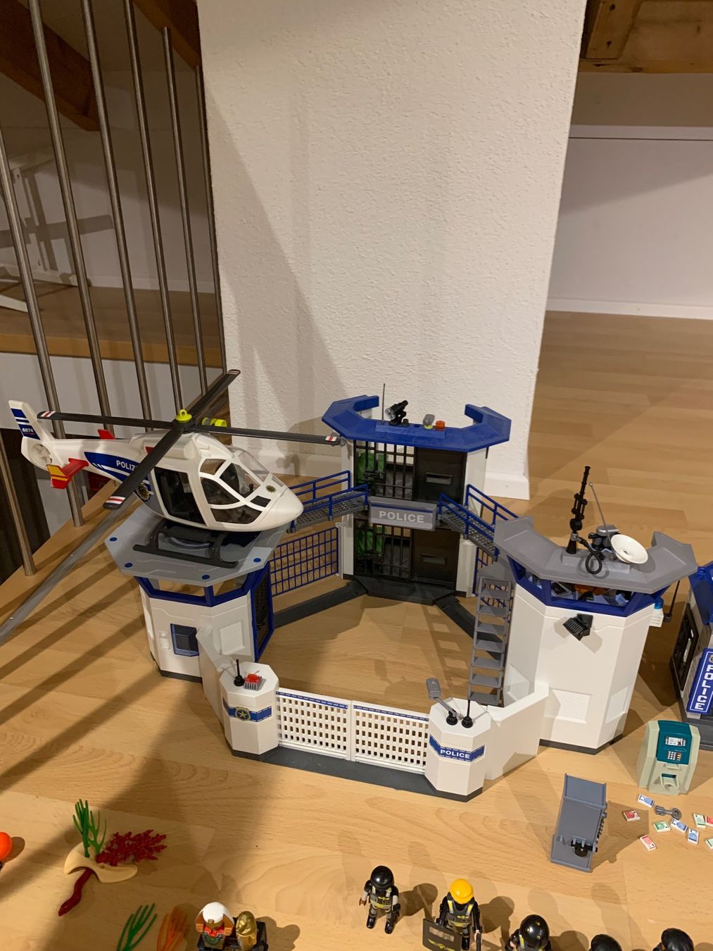 Playmobil Giocattoli: Playmobil Polizei – Usato da Sins venduto da lavani 4
