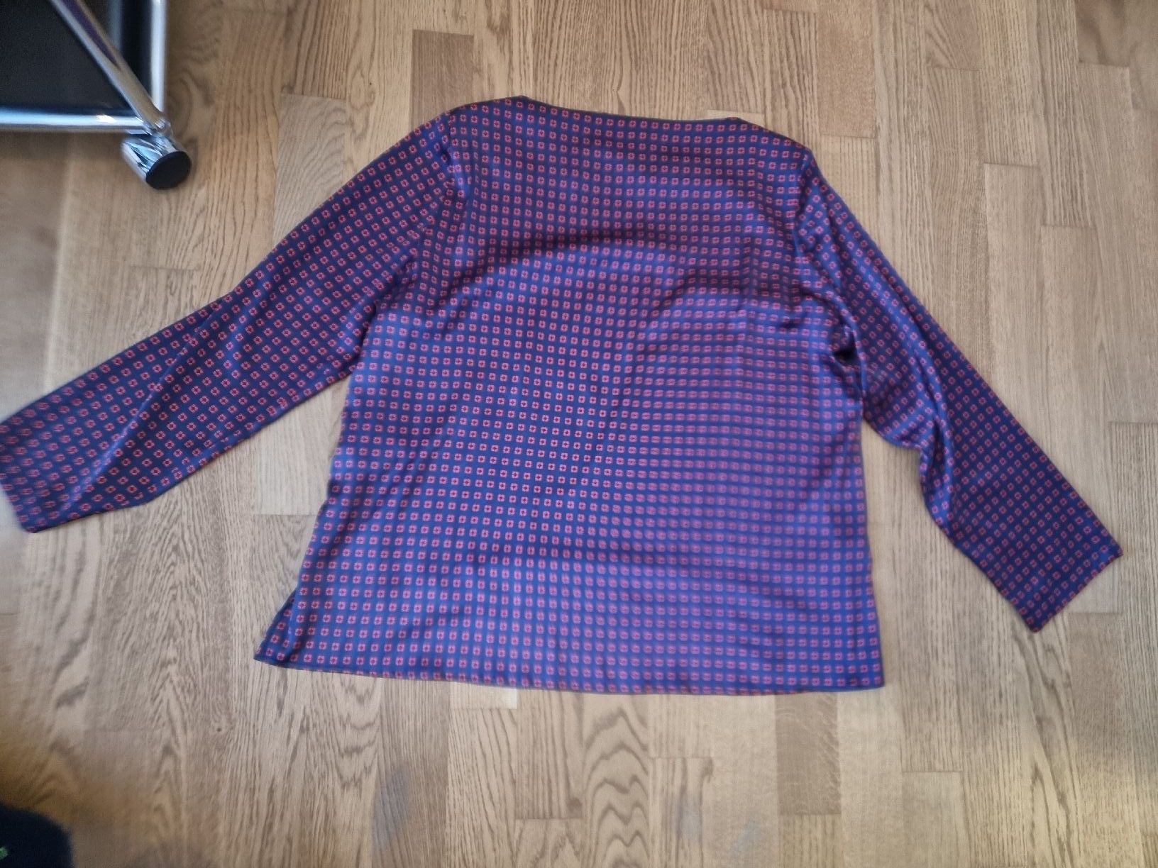 Robert Friedman Camicette: ROBERT FRIEDMAN Blusenshirt Seide (Gr. XL) – Nuovo (secondo la descrizione) da Zumikon venduto da chv_w96q 4