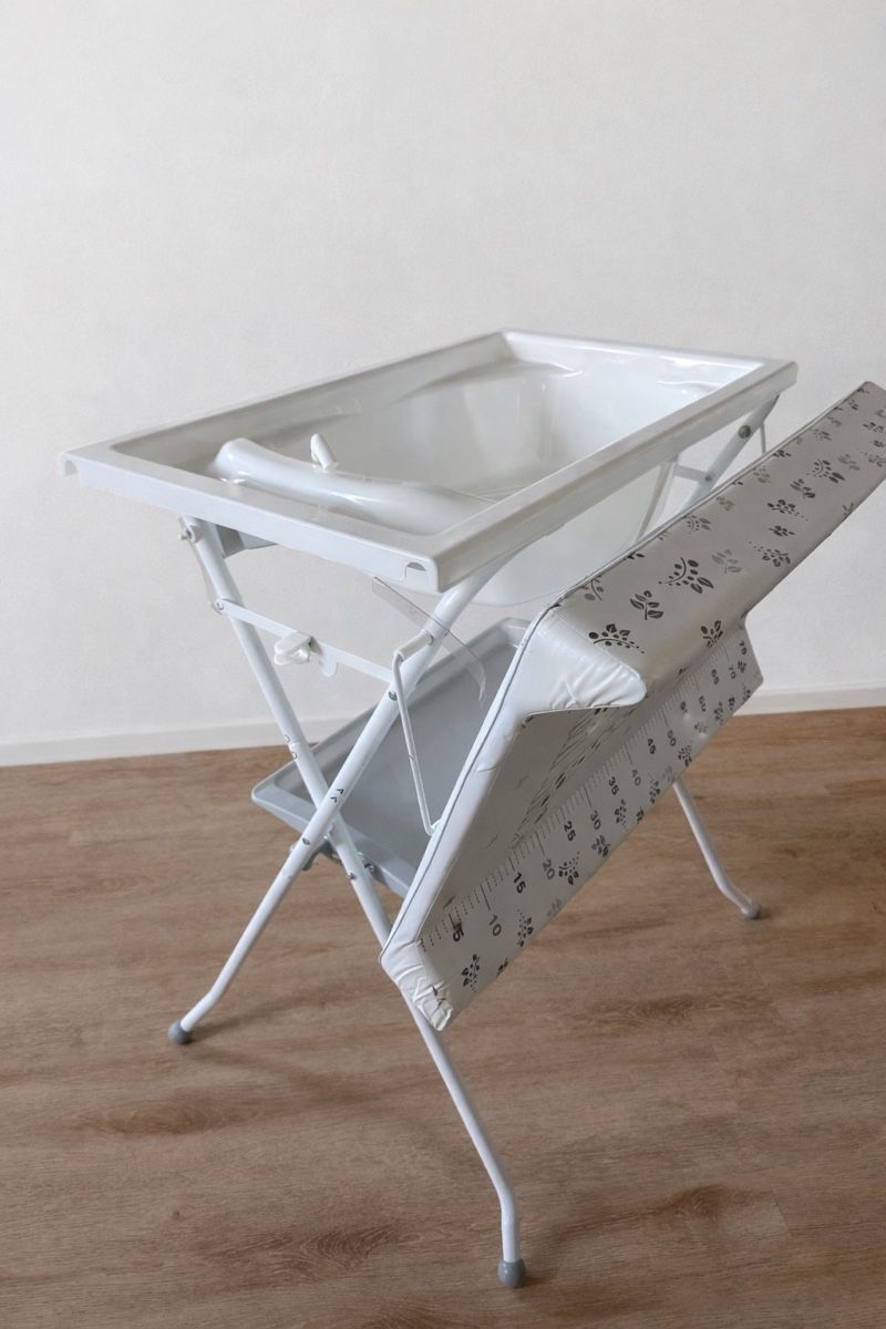 Fasciatoi & Accessori: Wickeltisch mit Badewanne, klappbar – Nuovo (secondo la descrizione) da Vordemwald venduto da Friese70 2