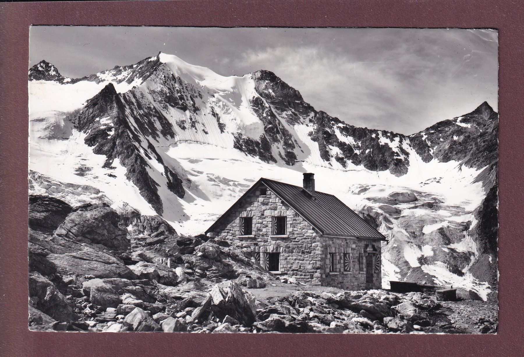 Ansichtskarten: Cabane de MOIRY - Dent des Rosses - 1971 – Gebraucht aus Pully von nicecards