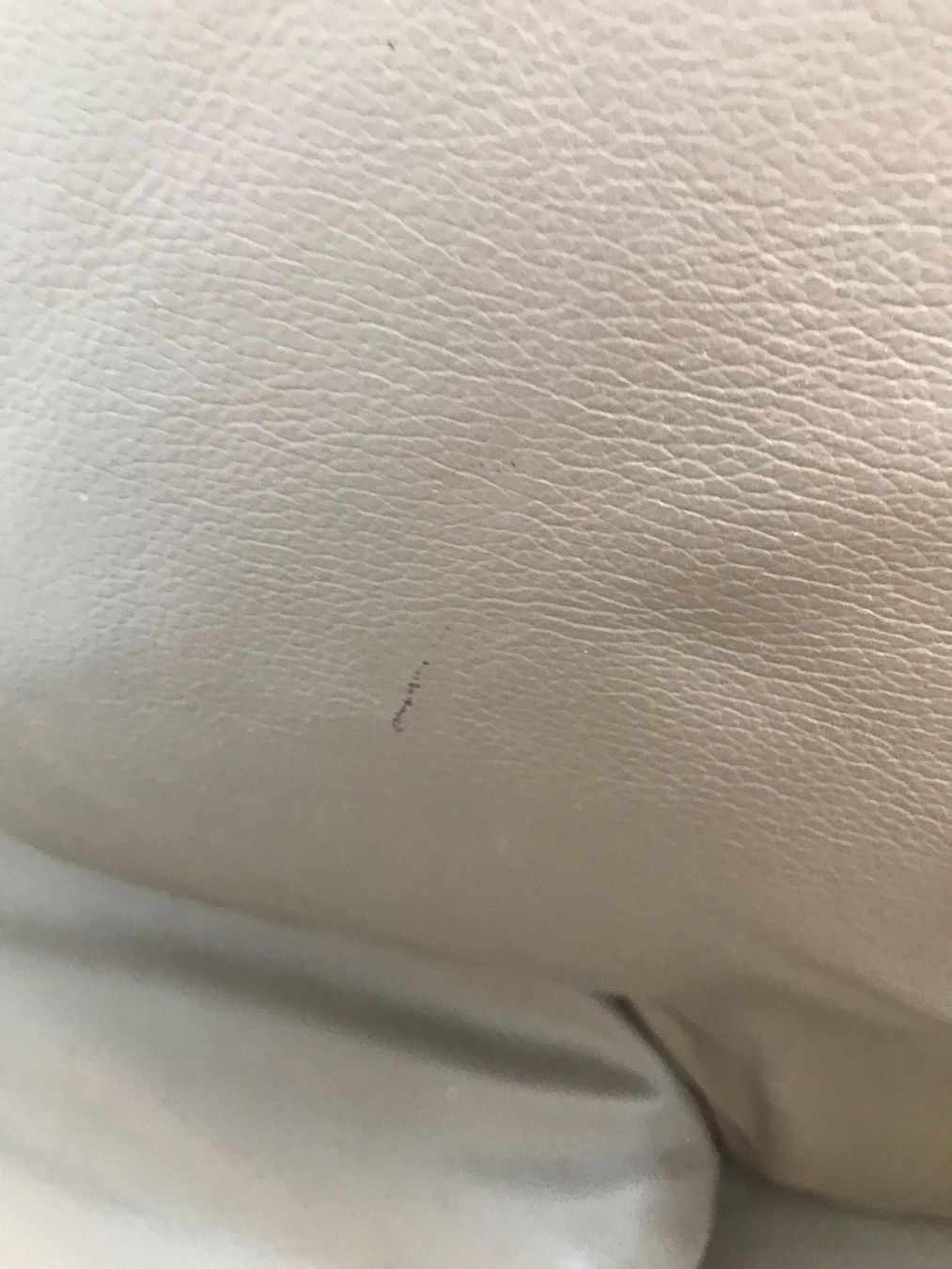 Divani: 3 er Sofa Leder – Usato da Zürich venduto da luc_2t2q 3
