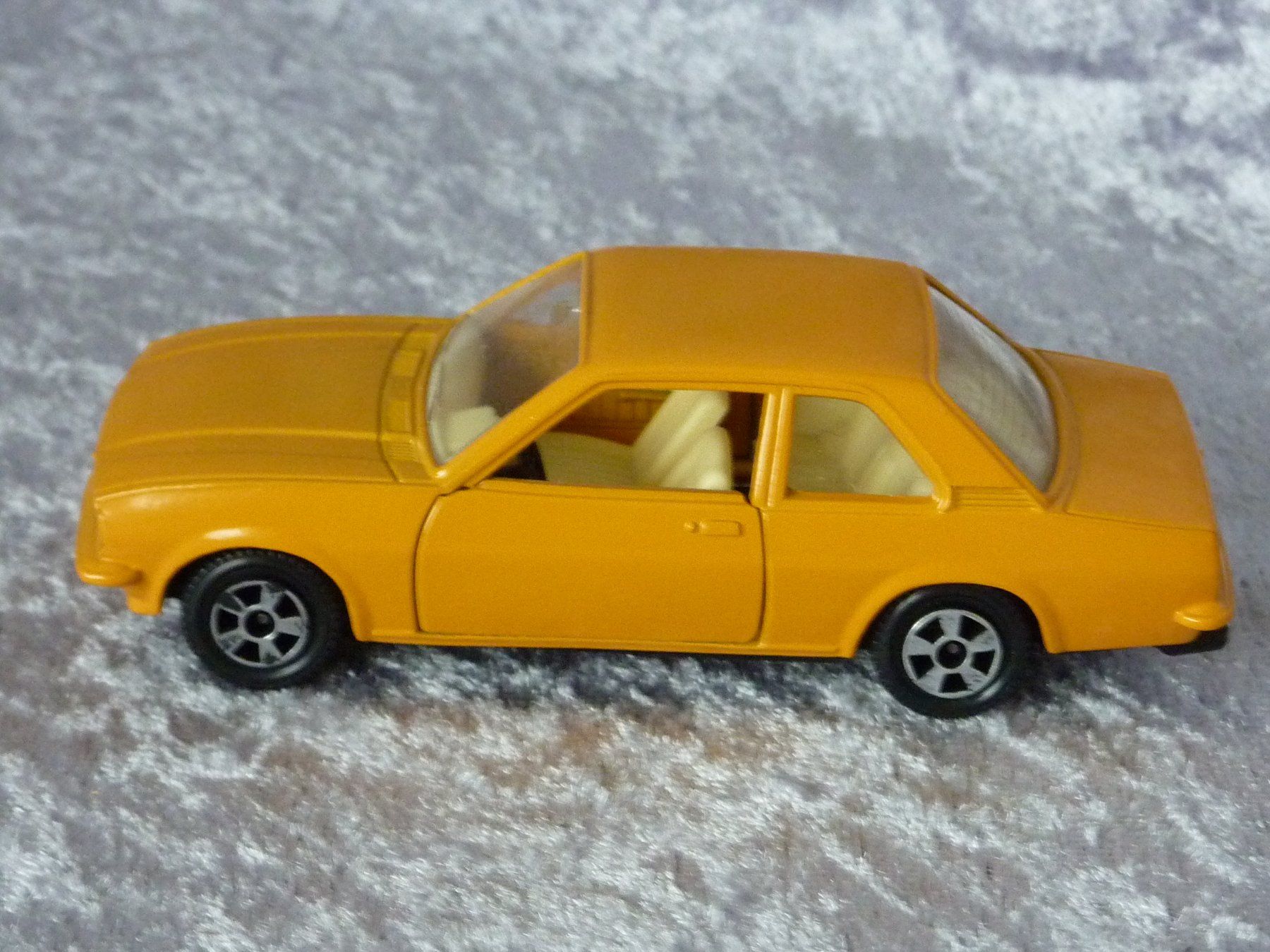Opel Modellautos: Opel Ascona B 1:43 – Gebraucht aus Dürrenäsch von modellautos4you
