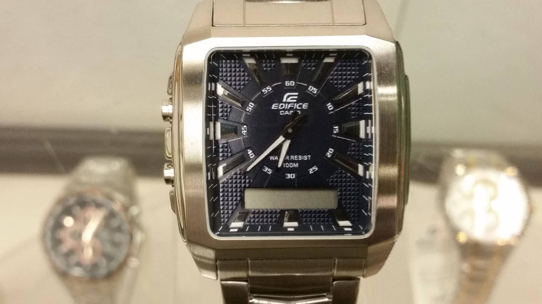 Casio Uhren: EFA-130D-2AVDF – Neu und originalverpackt aus Adliswil von prince65