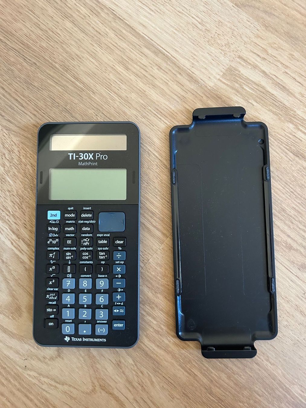 Texas Instruments Calcolatrici tascabili: Taschenrechner Texas Instruments TI-30X Pro – Usato da Basel venduto da zoreaaaa