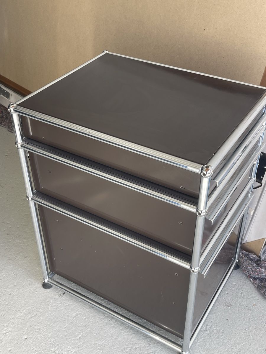 Baucontainer: USM Haller Karpus Braun 10 Stück – Gebraucht aus Dietikon von Kumar_Occasionen 5