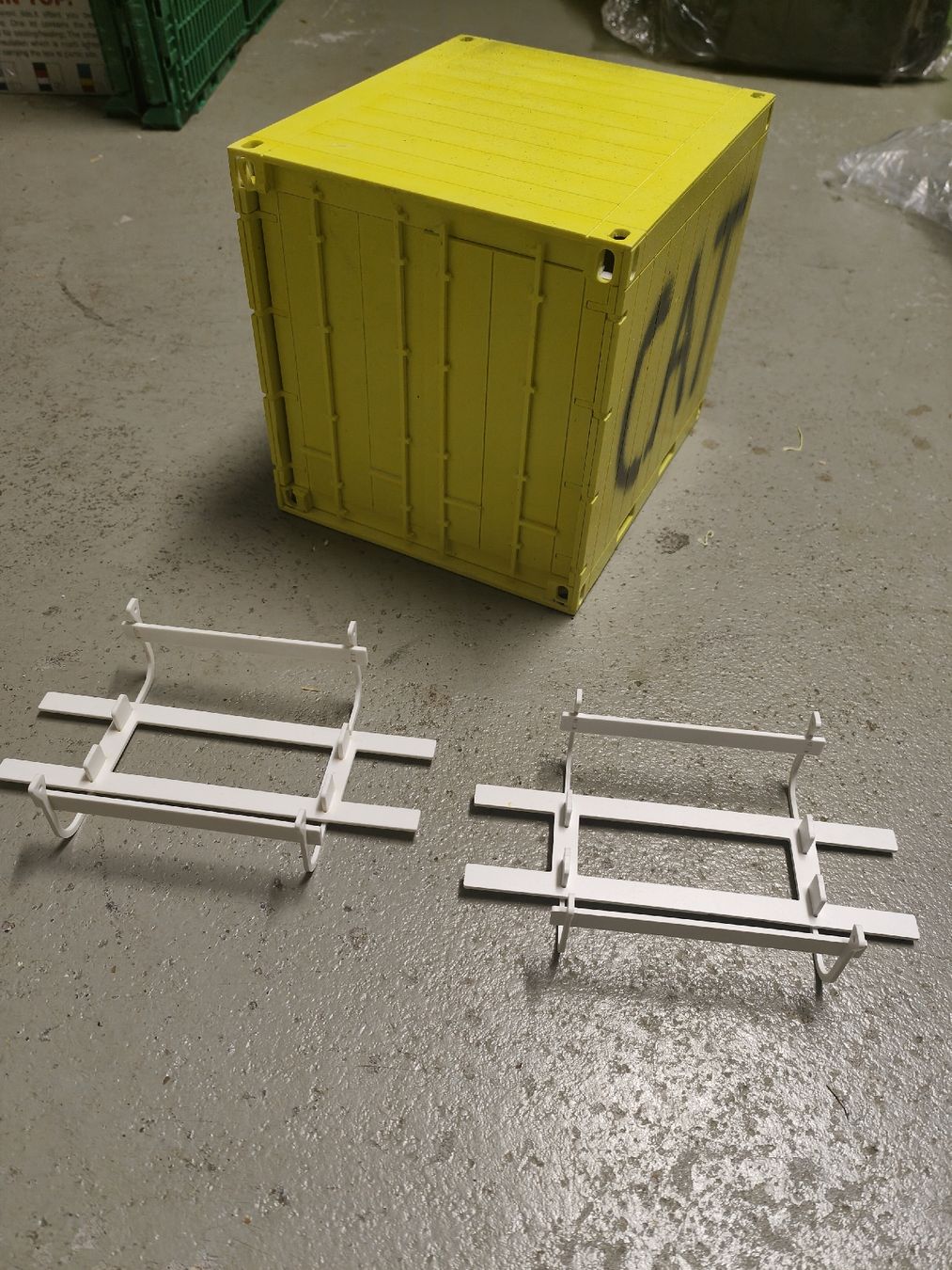 Modellismo RC: rc trucks container box un radhalter – Usato da Schöftland venduto da magicX01