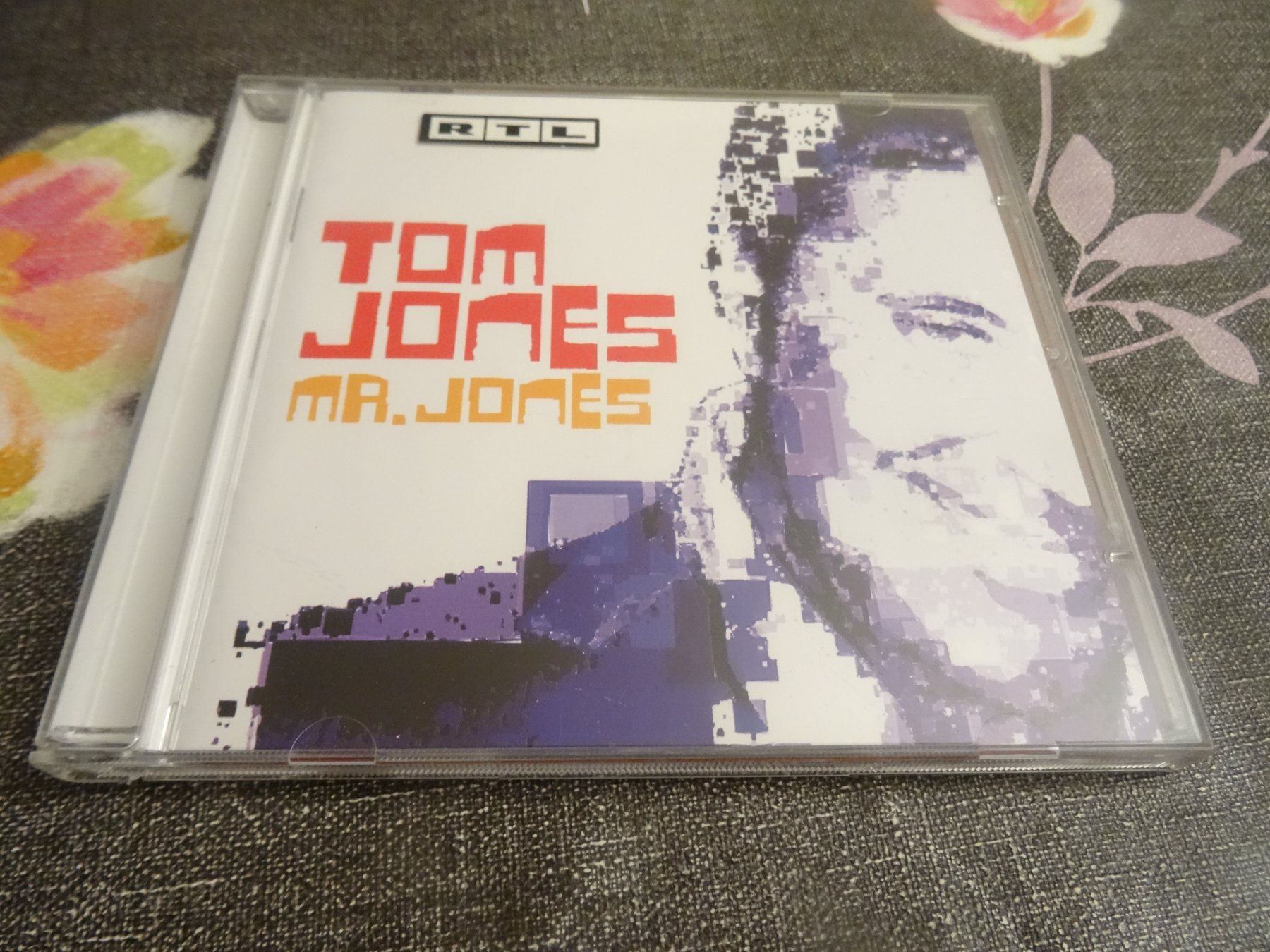 CD: Tom Jones - Mr. Jones CD – Usato da Olten venduto da Disc-Ausverkauf
