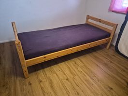 Holzbett Flexa 90x200cm guter Zustand