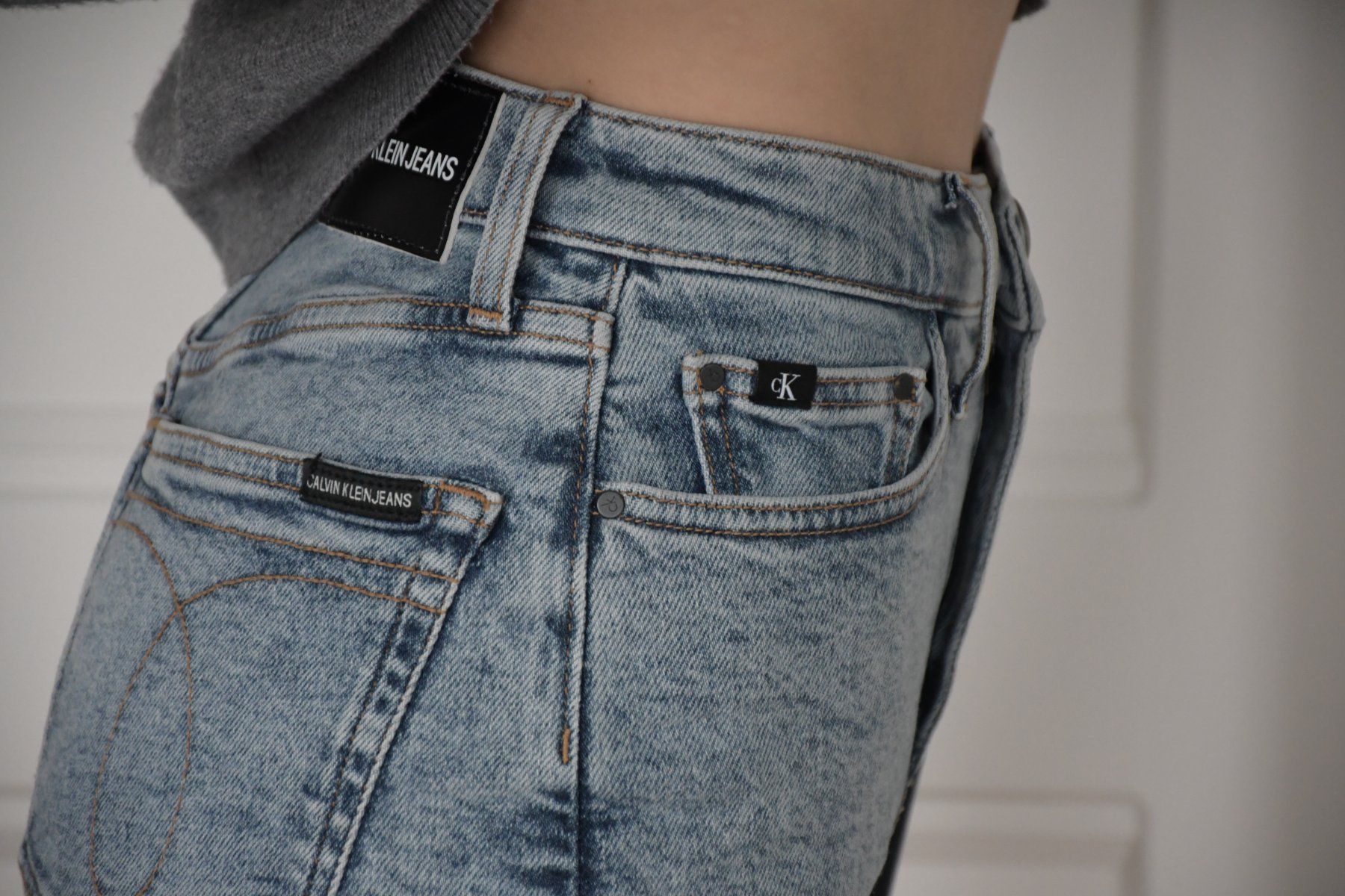 Calvin Klein Pantaloni: neu Schorts von Calvin Klein gr. 27 – Nuovo e nell'imballaggio originale da Nuglar venduto da Korsika2 1
