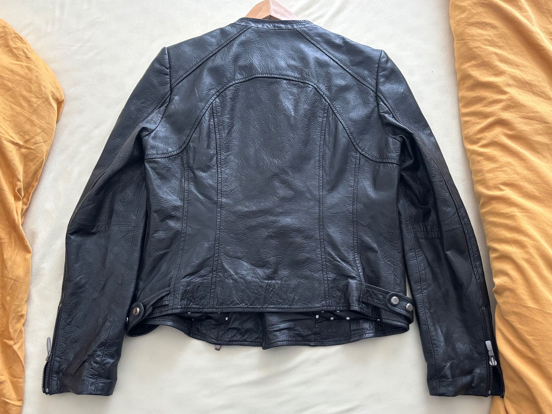 Giacche: Veste en cuir NEUVE taille 40 – Nuovo e nell'imballaggio originale da Cossonay-Ville venduto da ale_k9mh 4