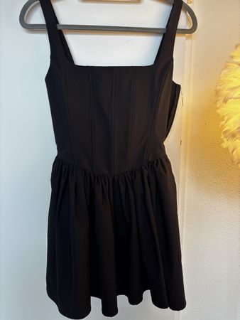 ZARA Kleid schwarz Grösse XS neuwertig