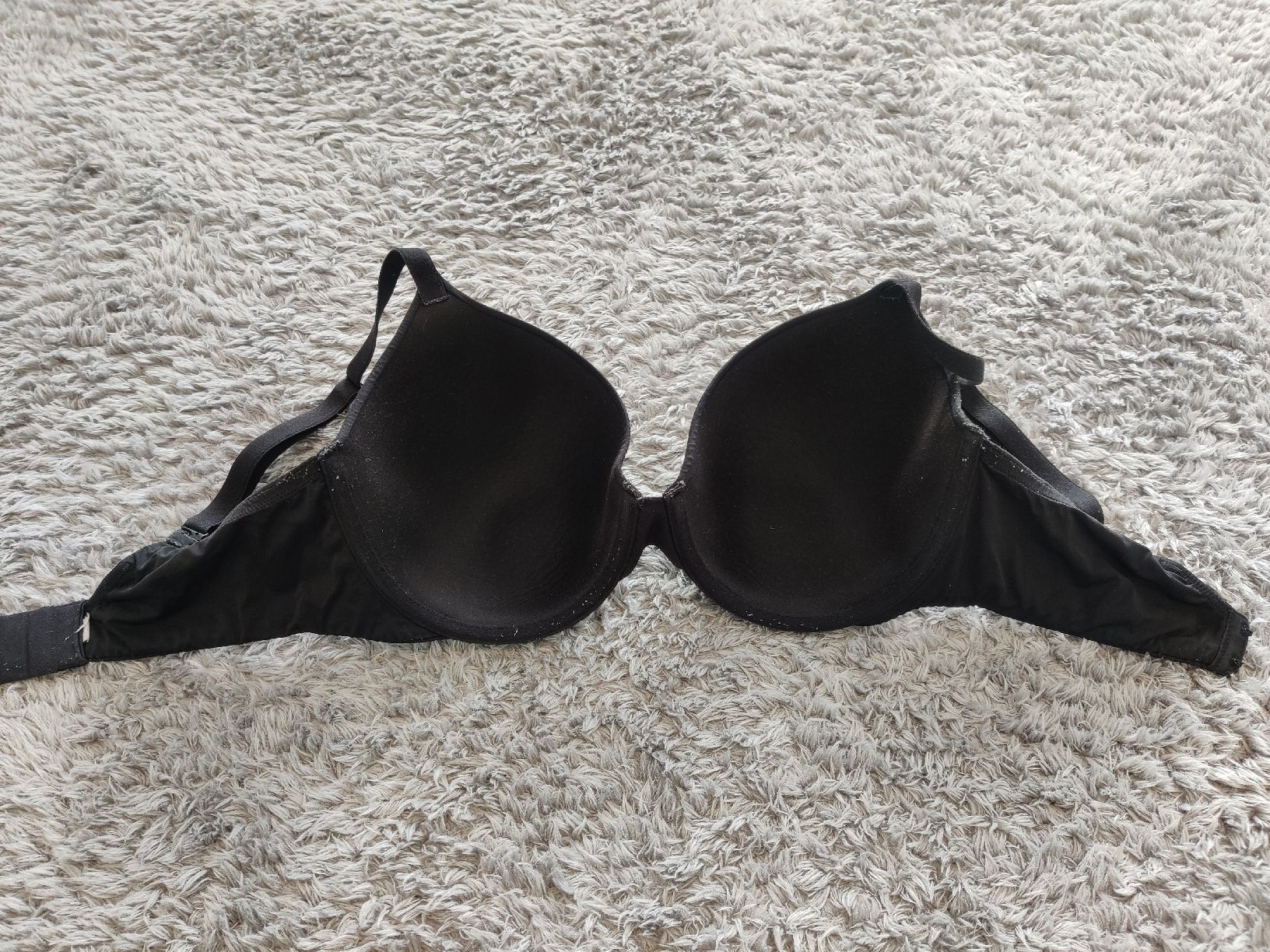 Victoria's Secret Altra biancheria intima: Victoria Secret BH 75E / 34DD – Usato da Pieterlen venduto da Saemelili 2