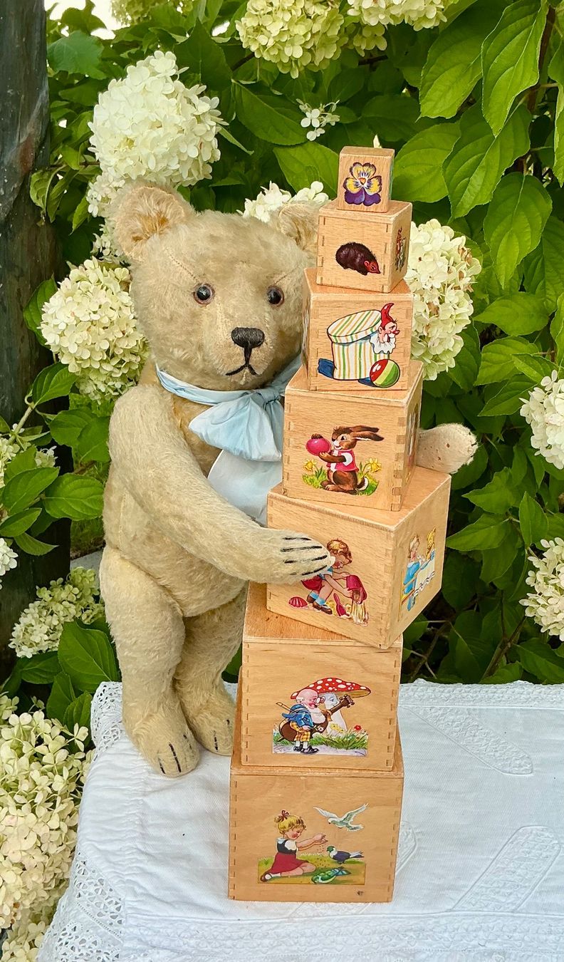 Spielzeuge: ALLERLIEBSTER ALTER WÜRFELTURM – Gebraucht aus Zell LU von Silvermemory 6
