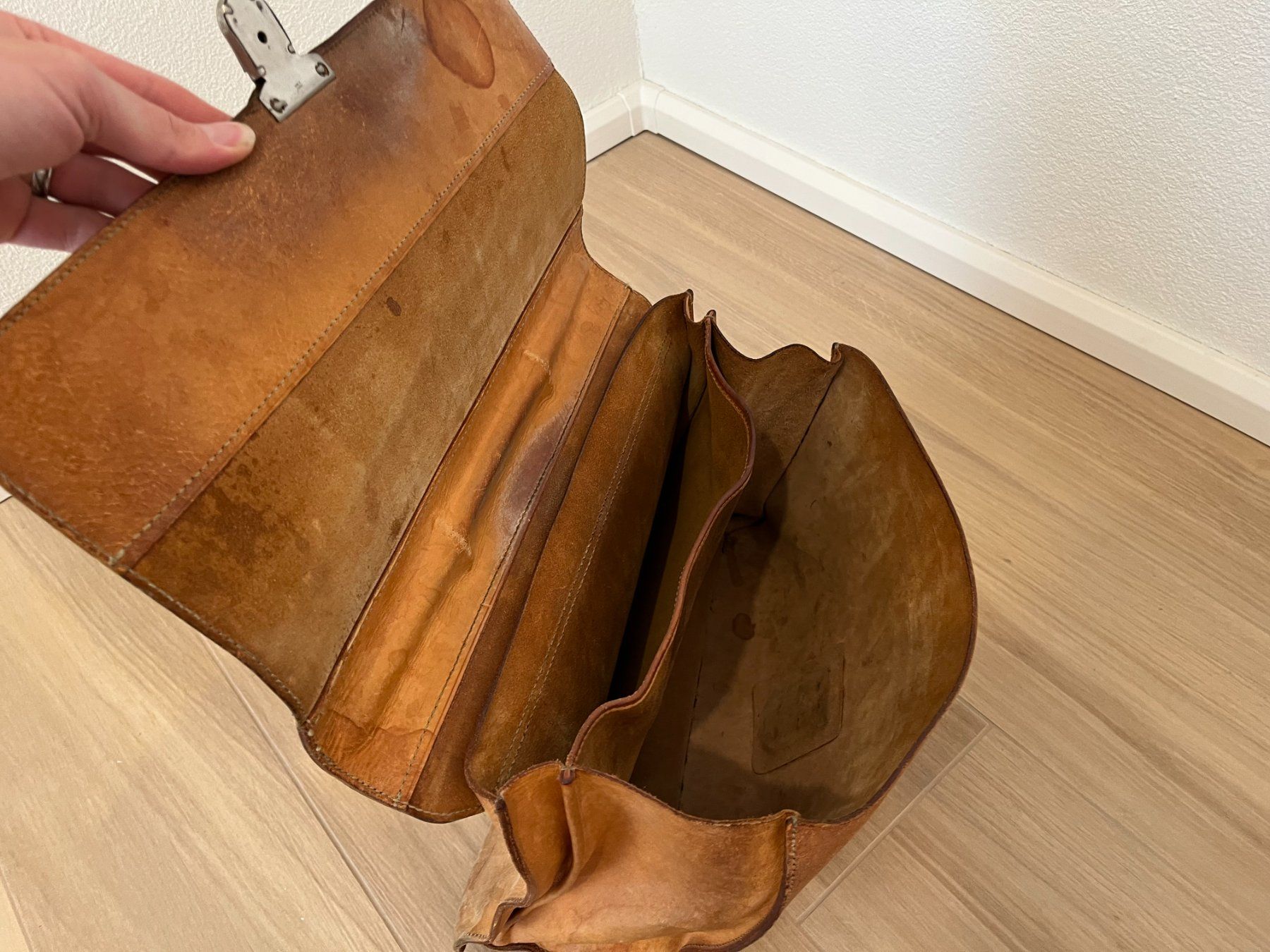 Valigie & Borse: Ledertasche Aktentasche Echtleder – Usato da Frauenfeld venduto da Hv 1