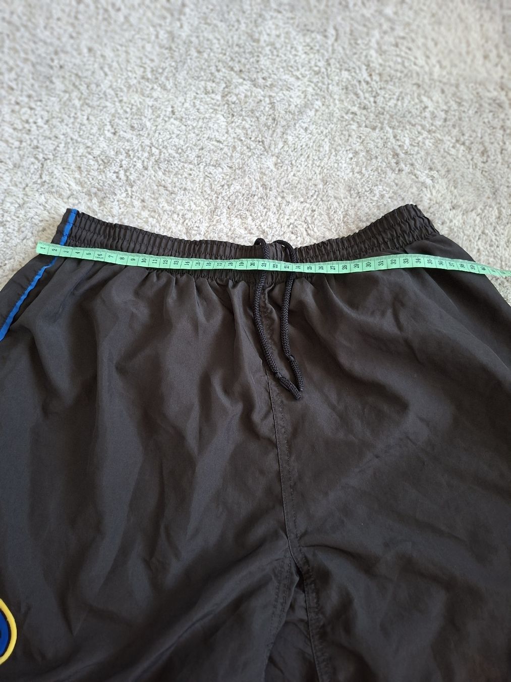 Nike Pantalons: Shorts Nike Inter vintage taille L 2000/2001 – D'occasion à Renens VD par ser_j2fn 6