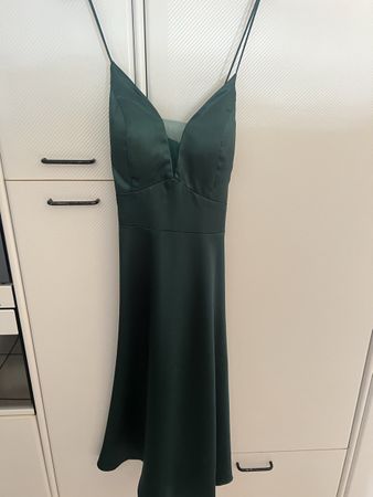 Splendide robe neuve taille m